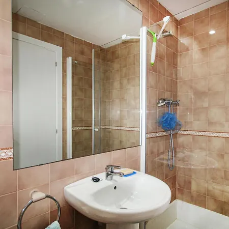 3 Bedroom Lovely In Lametlla De Mar