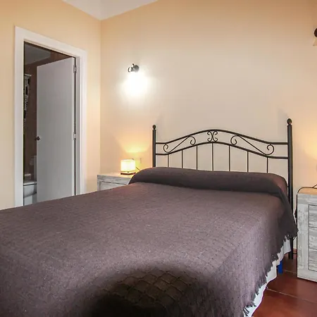 3 Bedroom Lovely In Lametlla De Mar *